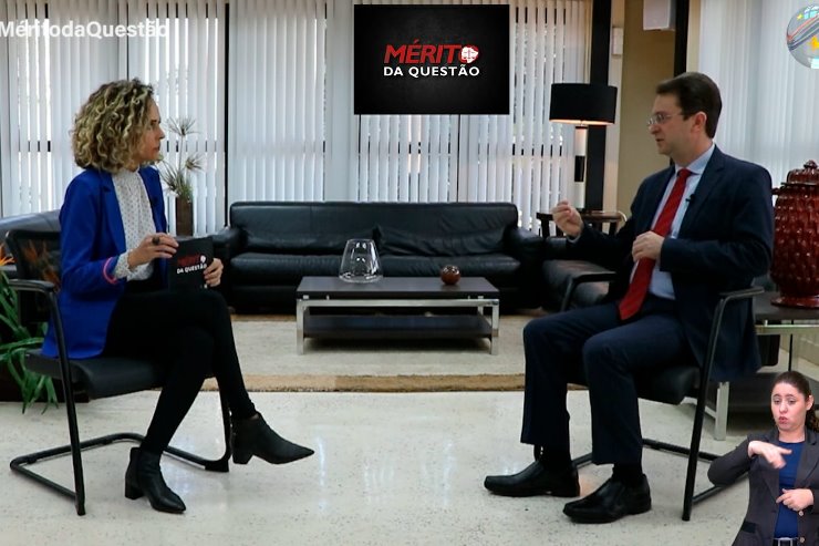 Programa da TV ALEMS recebe o juiz auxiliar, Renato Antonio de Liberali, da Corregedoria-Geral de Justiça