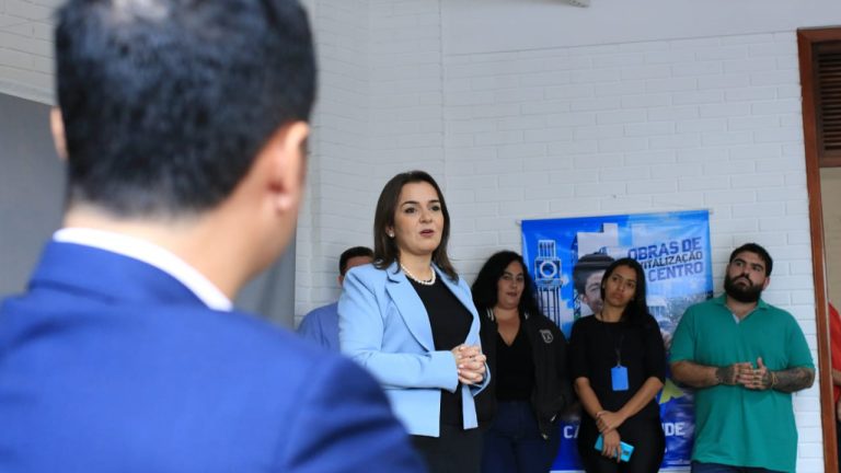 PREFEITURA RECEBE EQUIPE DE SUPERVISÃO DO BID