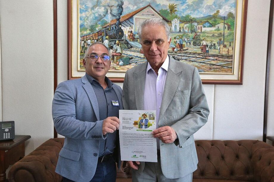 O presidente do SRCG, Alessandro Coelho e o Ministro da Agricultura, Pecuária e Abastecimento, Marcos Montes.