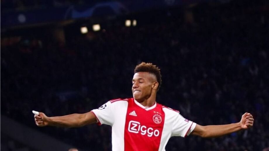 David Neres pelo Ajax