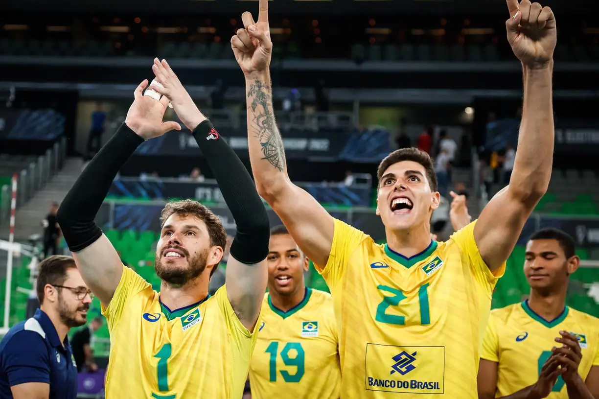 Brasil vence Japão com tranquilidade e confirma classificação no Mundial de vôlei