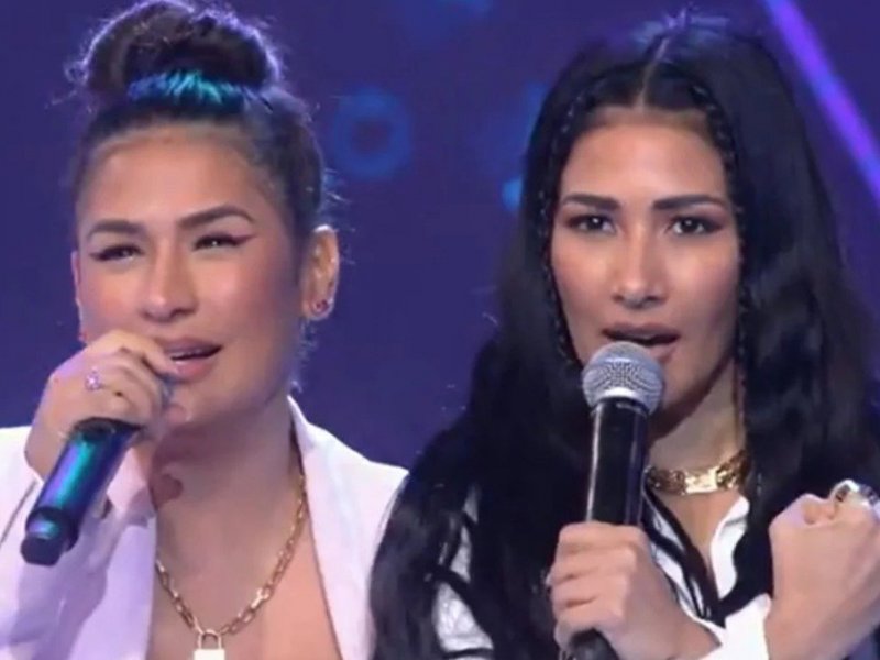 Simone nega carreira gospel após fim da dupla com Simaria