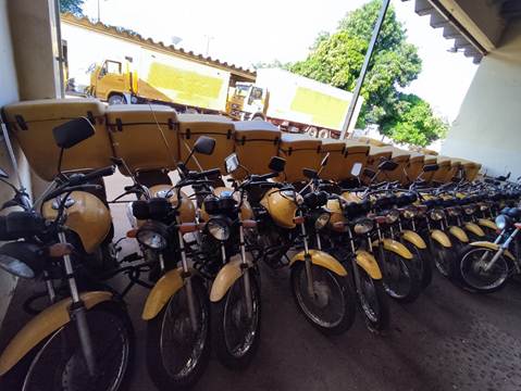 Motoclicletas em leilão