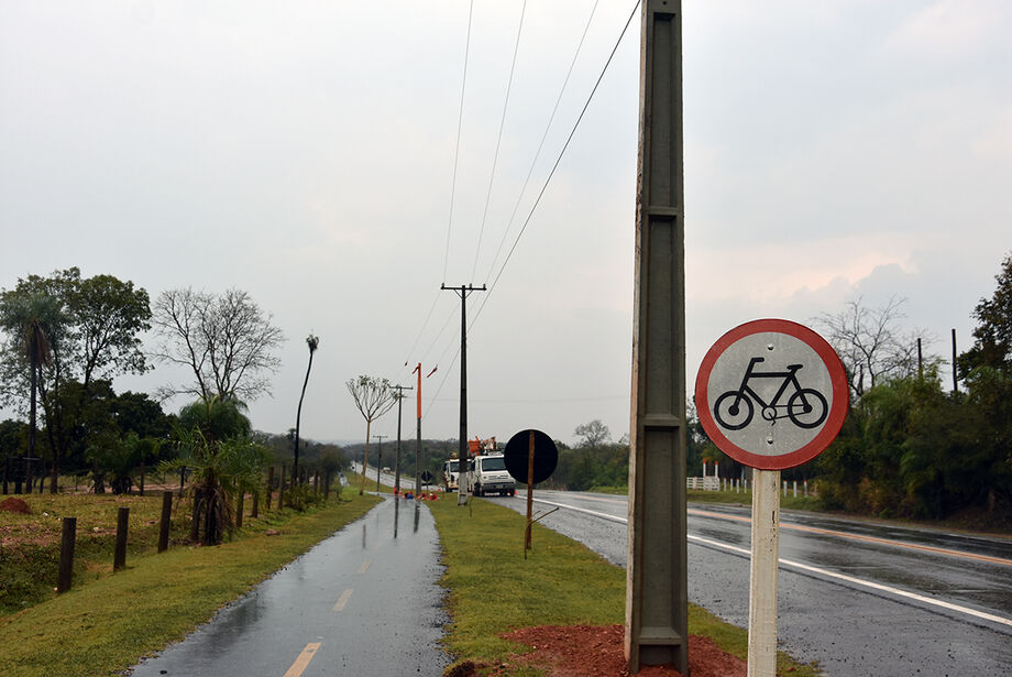 O trecho atendido compreende cerca de 3,5 km e vai do Balneário Municipal até o início da área urbana da cidade.