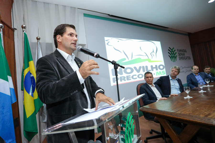 Rafael Gratão e diretoria assume biênio 2022/2024 da instituição