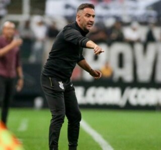 O técnico do Corinthians, Vitor Pereira
