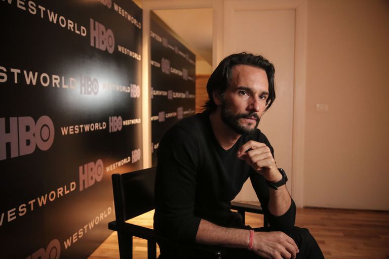 O ator Rodrigo Santoro interpretará Garret Briggs no spin off de 'Teen Wolf'