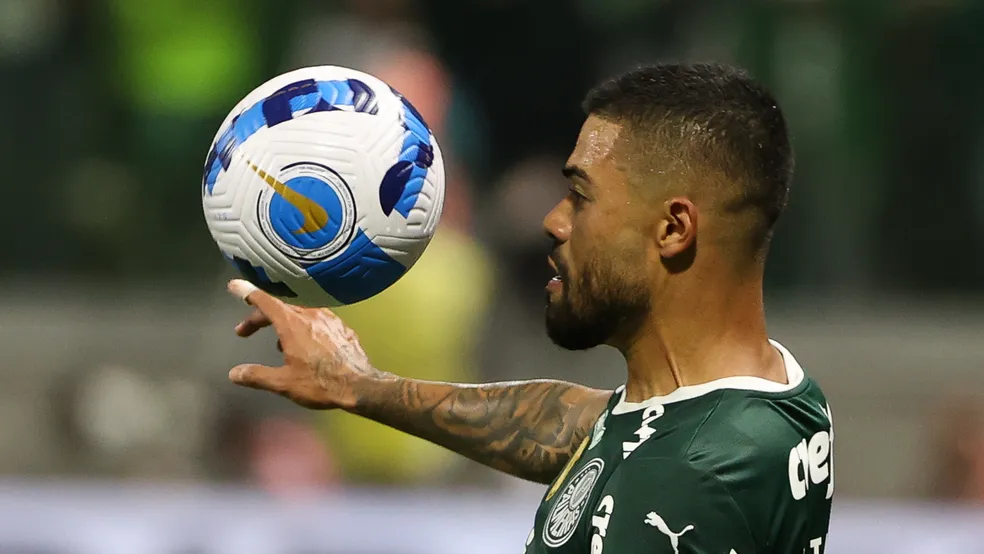 Bruno Tabata, meia-atacante do Palmeiras