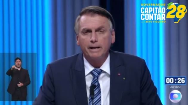 Momento em que o presidente pede votos ao candidato Contar