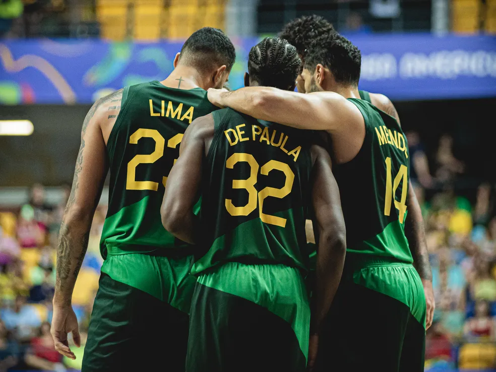 Seleção masculina de basquete
