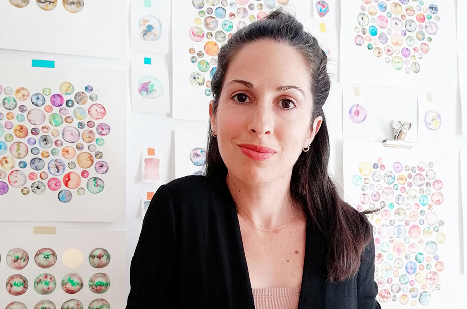 Fabiana Silveira é formada em Artes Visuais