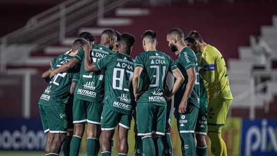 Guarani embarca para o Paraná com dúvidas para quebrar jejum de 3 meses