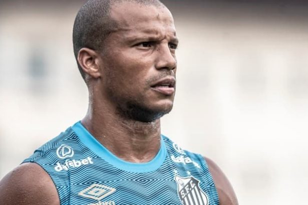 Carlos Sánchez