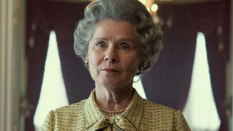 Imelda Staunton interpreta a rainha Elizabeth em 'The Crown'