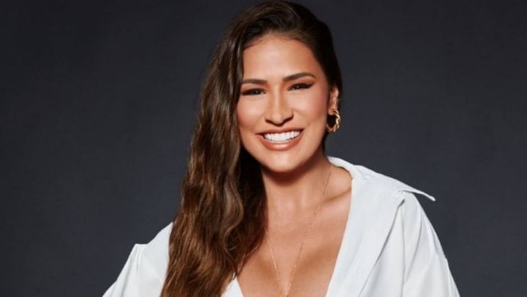Simone segue no sertanejo e prepara repertório inédito