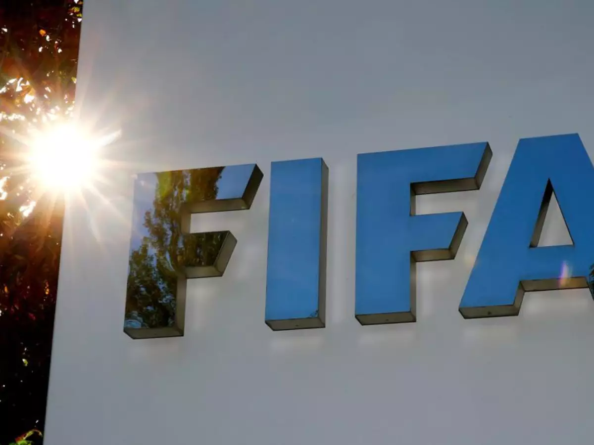 Fifa suspende dirigente do Zimbábue por cinco anos por assédio sexual a árbitras