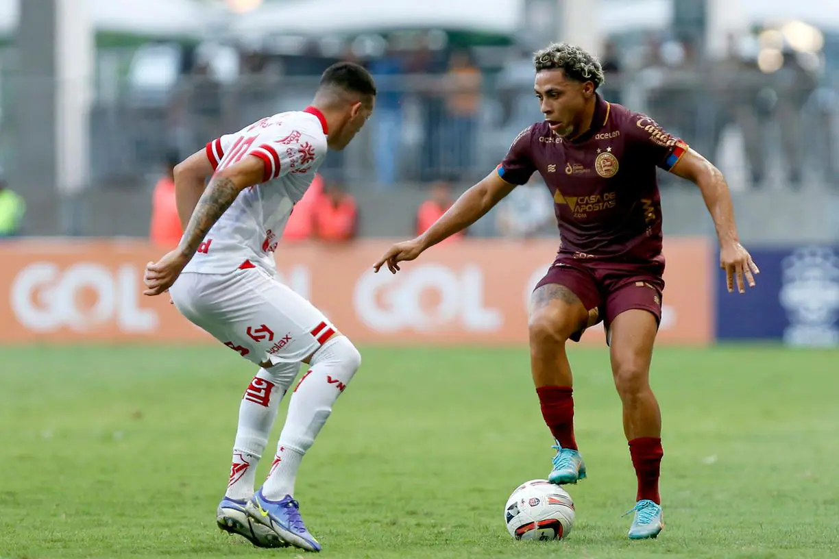 Bahia empata em casa com Vila Nova e adia acesso à elite do Campeonato Brasileiro