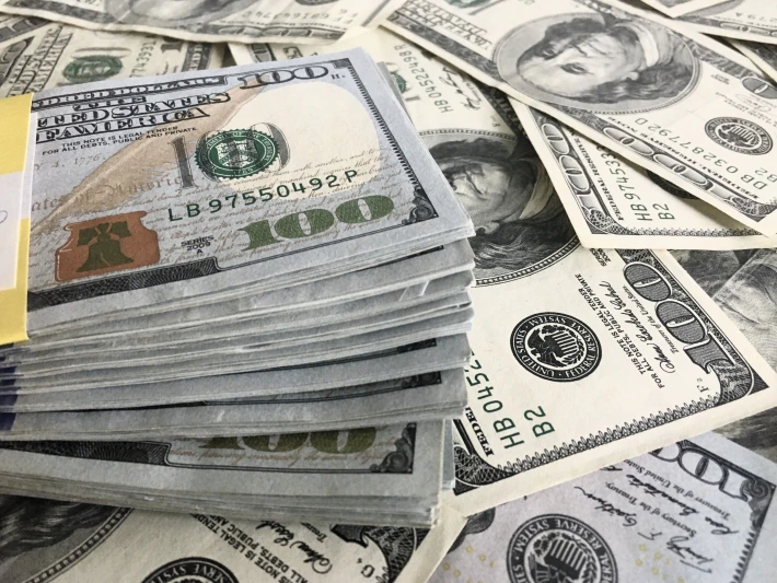Dólar avança ante maioria das moedas com expectativa por CPI americano