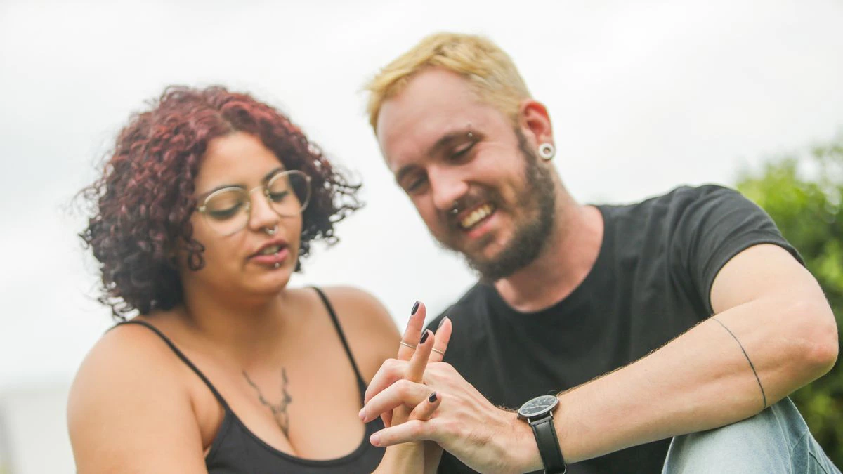  Giovana Rodrigues e Luis Moreira estão juntos há seis anos em um relacionamento aberto