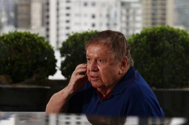 Boni, ex-executivo da TV Globo, é internado nos EUA após sofrer enfarte durante voo
