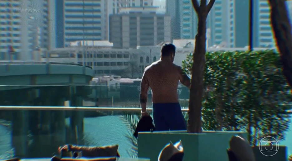 Thiago Brennand ostenta vida em hotel em Dubai com diárias de até R$ 22 mil
