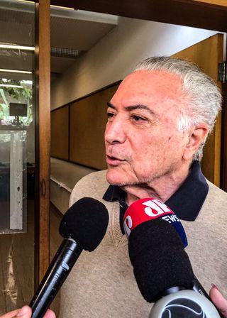 Temer decide apoiar Bolsonaro e Tarcísio no 2º turno 