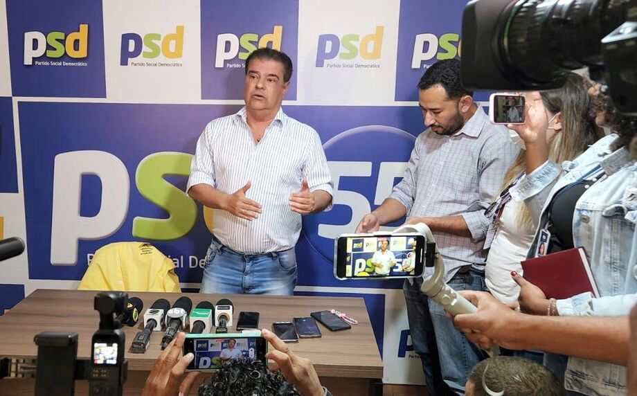 Nelsinho Trad durante a coletiva nesta tarde