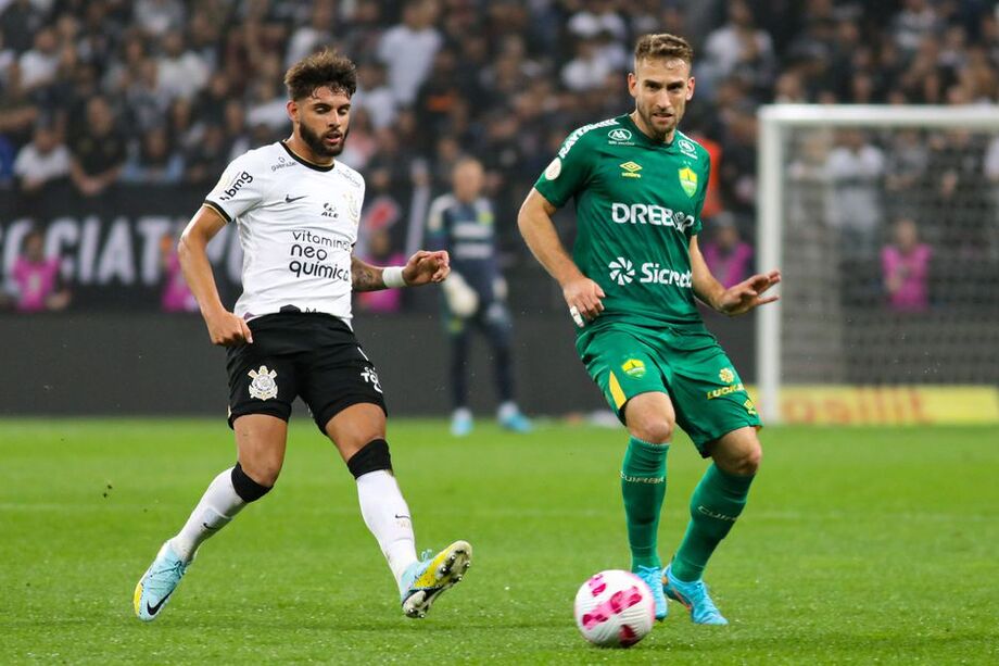 Yuri Alberto abriu o placar para o Corinthians em Itaquera