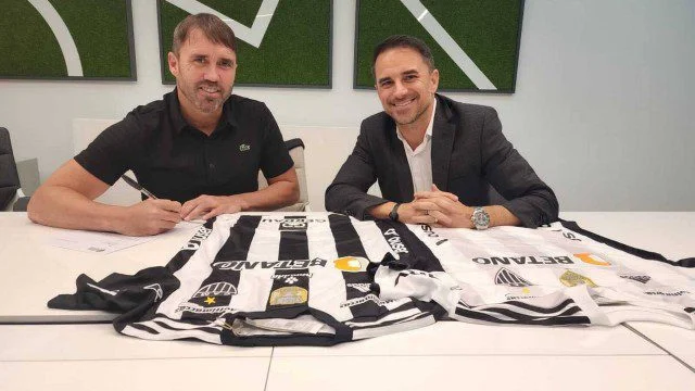Atlético-MG anuncia técnico Eduardo Coudet como substituto de Cuca para 2023