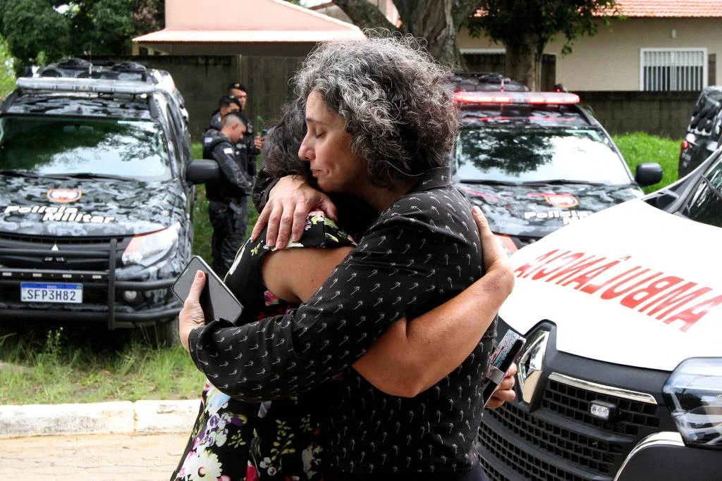 Sobe para quatro o número de mortos no ataque a escolas no Espírito Santo