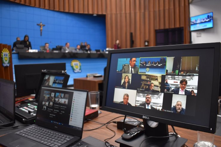 Sessões são transmitidas ao vivo pelo YouTube Oficial da Casa de Leis, Facebook e Canal 9 da NET