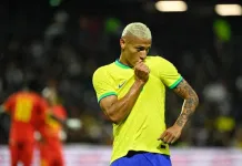 Patrick treina normalmente para jogo decisivo com Inter após bater boca com Ceni