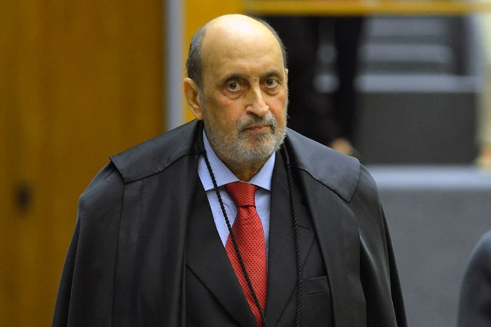 Morre Gilson Dipp, ministro aposentado do STJ