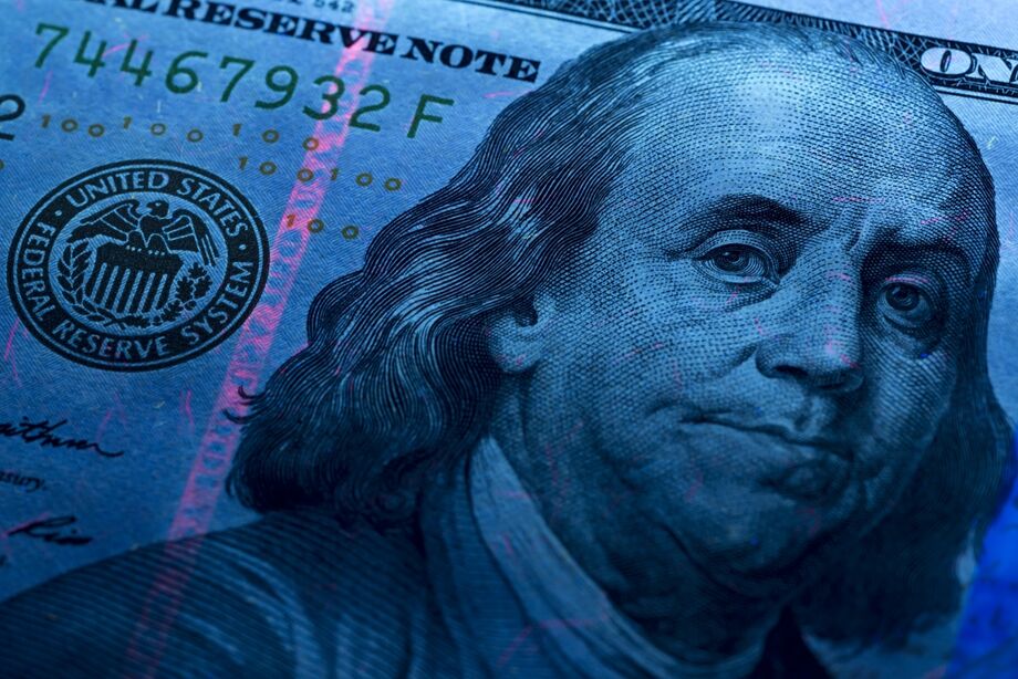 Dólar americano em raios UV