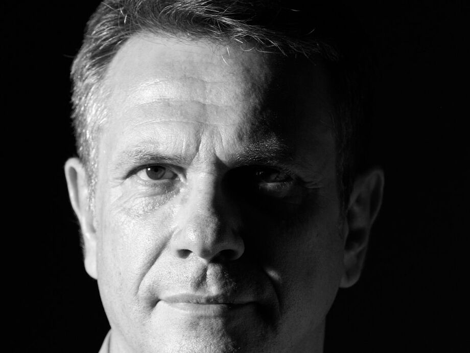 Morre Fernando Campana, símbolo do design brasileiro, aos 61 anos