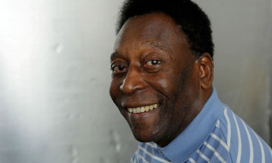 Pelé é internado para fazer exames e filha garante que 'não há emergência'
