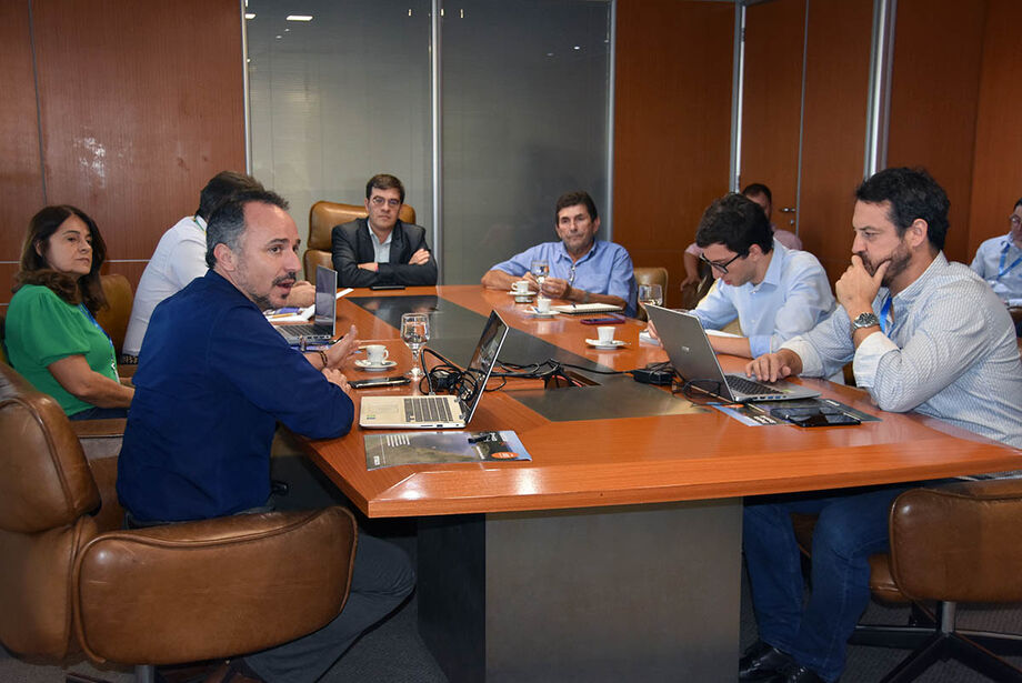 Reunião realizada na Casa das Indústrias