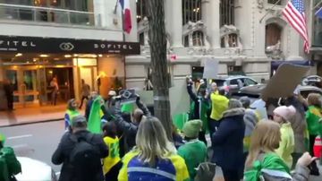 Protesto de brasileiros em Nova York