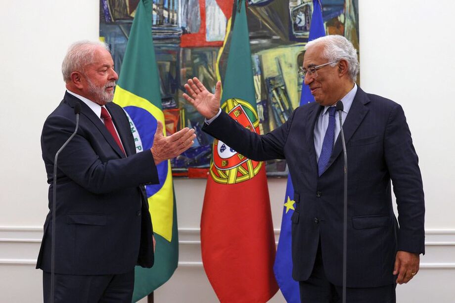 O presidente eleito Luiz Inácio Lula da Silva (PT) se reúne com o primeiro-ministro de Portugal, António Costa, em Lisboa nesta sexta-feira, 18