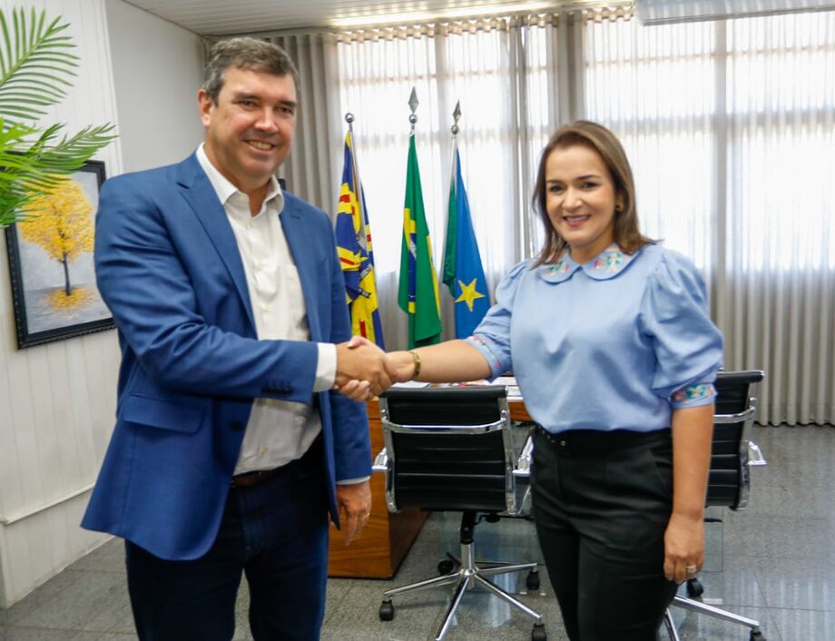 Eduardo Riedel e Adriane Lopes