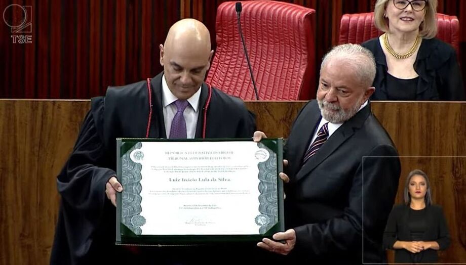 Moraes é ovacionado na abertura da cerimônia de diplomação de Lula e Alckmin