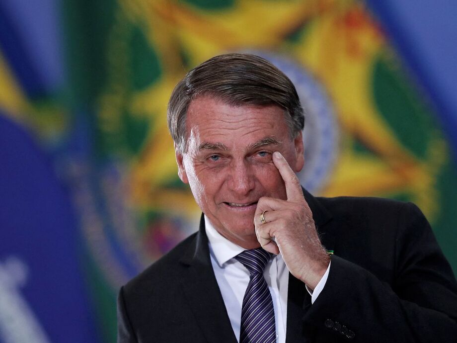 Bolsonaro alegou não ter poder sobre orçamento secreto antes de o bloquear
