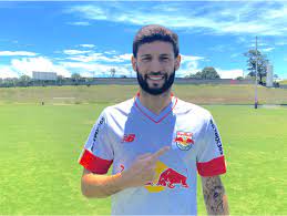Lateral-esquerdo Juninho Capixaba é o segundo reforço do Red Bull Bragantino