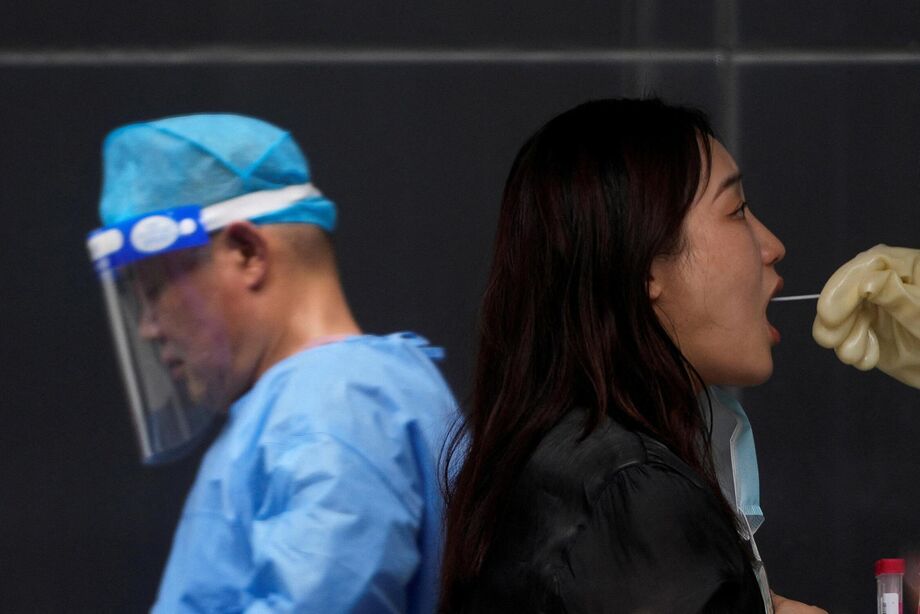 China alivia restrições e sinaliza mudanças no combate à covid