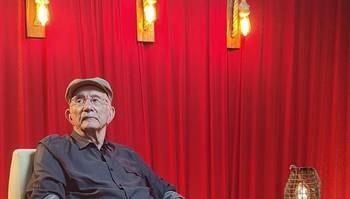 Diretor Reynaldo Boury morre aos 90 anos.