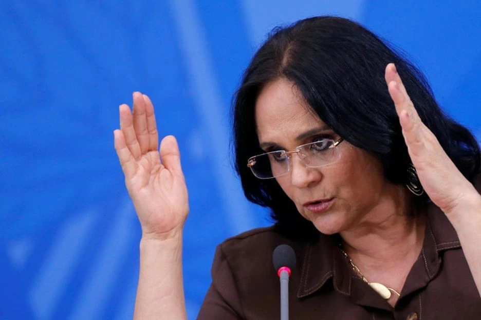 A ministra da Mulher, Família e Direitos Humanos Damares Alves.