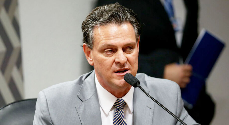 Carlos Fávaro