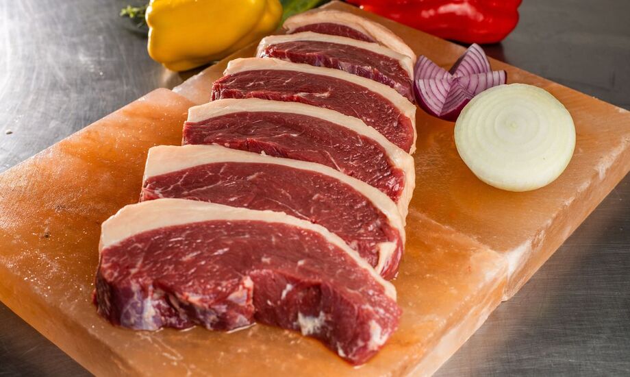 Dados do governo federal mostram que o país produz 9,7 milhões de toneladas de carne bovina e exporta 25% da produção