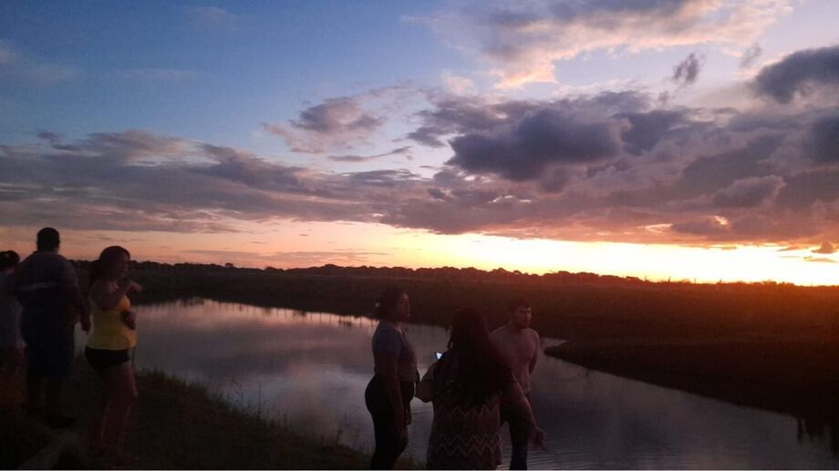 A lagoa fica no Loteamento Vila Vitória, no cruzamento das Ruas Janaina Chacha de Melo e Marilda Avelina Rezende Perez. I