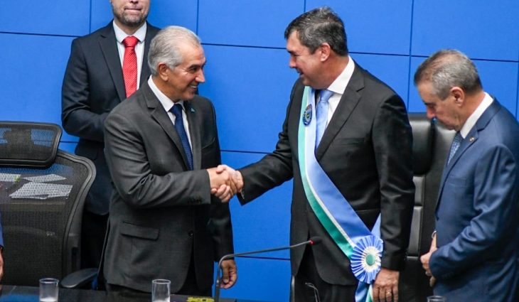Ex-governador, Reinaldo Azambuja, e seu sucessor, Eduardo Riedel.